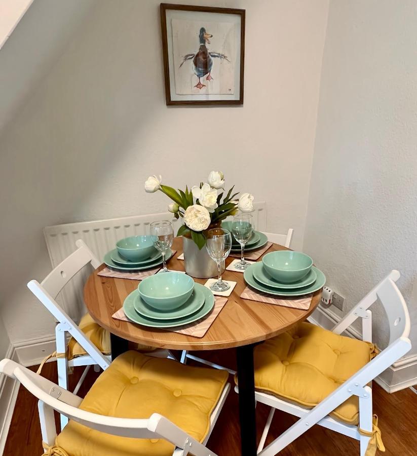 Charming Victorian Cottage Steps From Historic Chester - Free Parking エクステリア 写真
